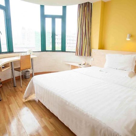 7Days Inn Guangzhou Baiyun International Airport Renhezhen Номер фото