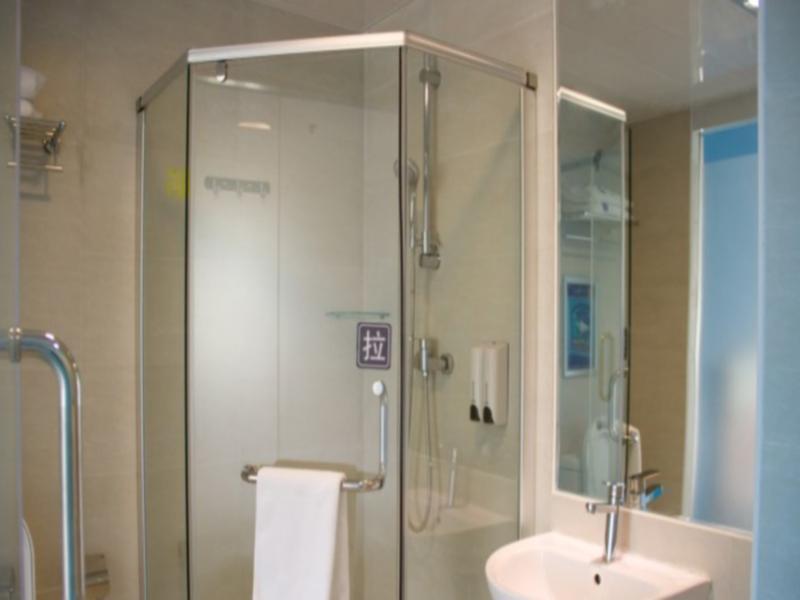 7Days Inn Guangzhou Baiyun International Airport Renhezhen Экстерьер фото
